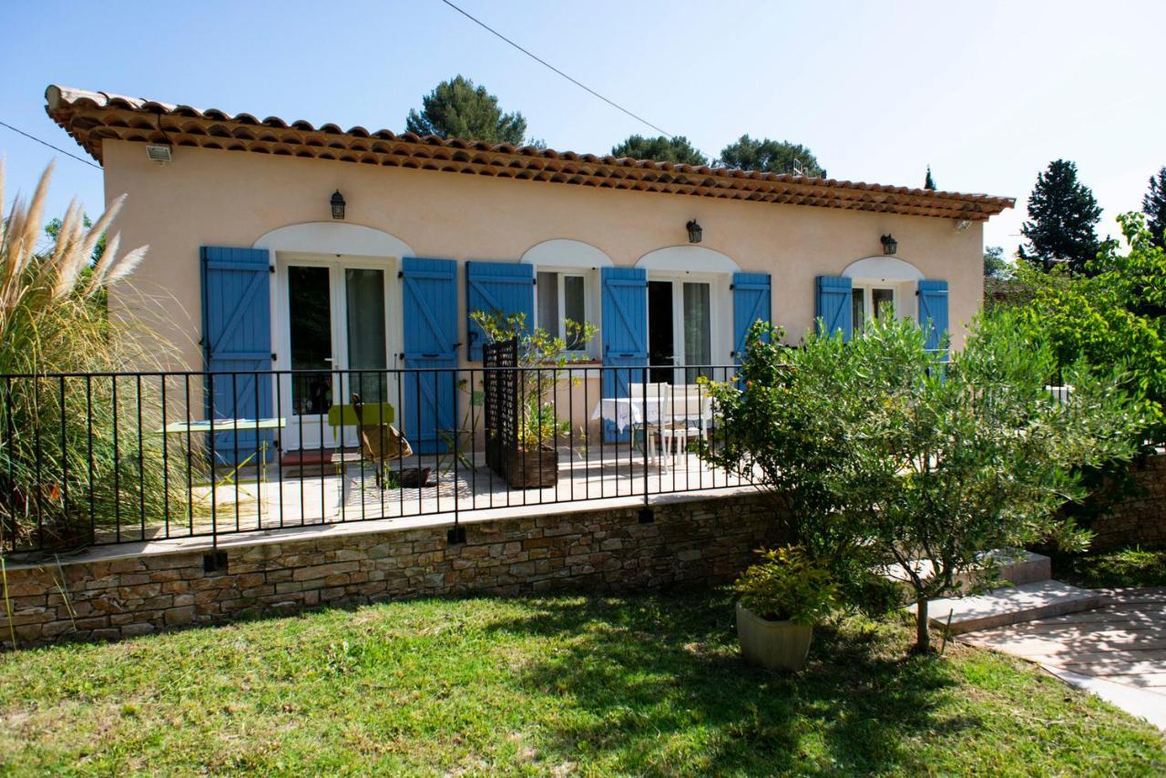 Les Manaux En Provence Bed & Breakfast Roquevaire Luaran gambar