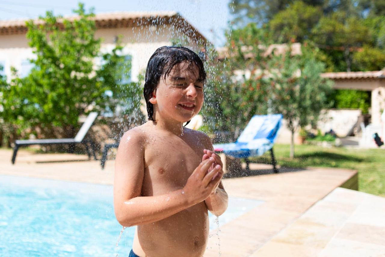 Les Manaux En Provence Bed & Breakfast Roquevaire Luaran gambar
