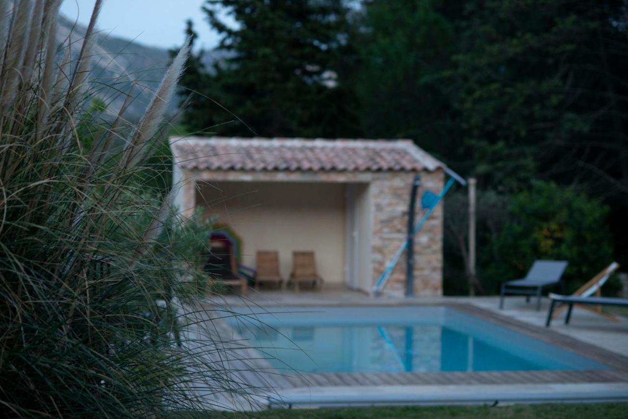 Les Manaux En Provence Bed & Breakfast Roquevaire Luaran gambar