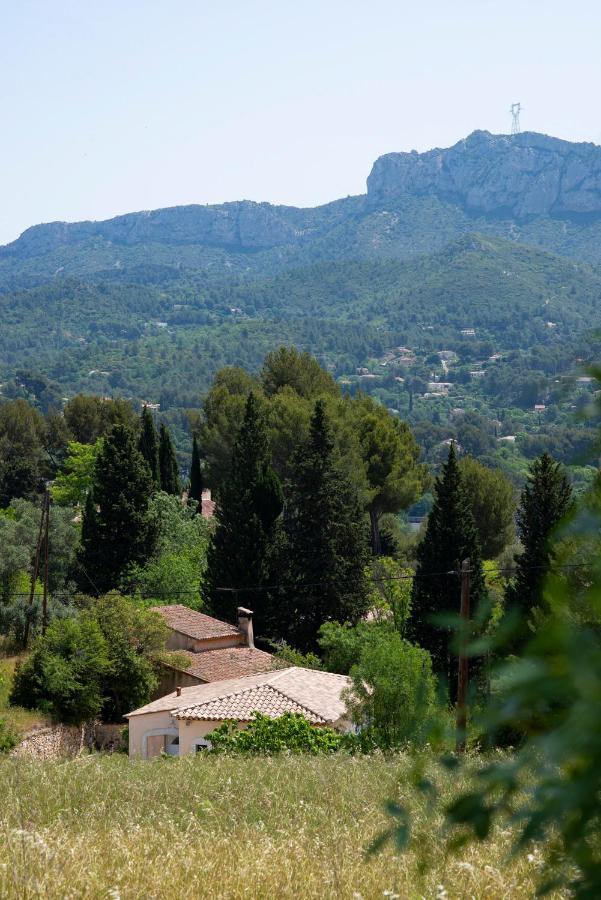 Les Manaux En Provence Bed & Breakfast Roquevaire Luaran gambar