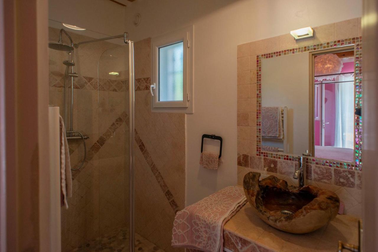 Les Manaux En Provence Bed & Breakfast Roquevaire Luaran gambar